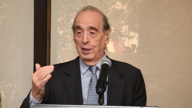 Las proyecciones de Arriazu para el cepo, inflación y dólares en el 2025