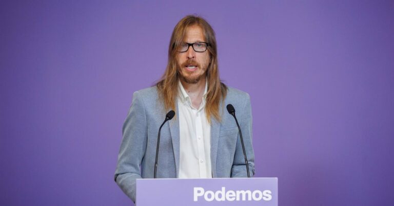 Podemos confía en que prospere la querella contra el emérito porque es un «corrupto»