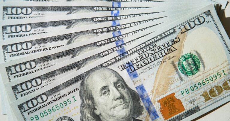 Dólar hoy y dólar blue hoy, EN VIVO: a cuánto cotizó y cuál fue su precio este lunes 25 de noviembre, minuto a minuto