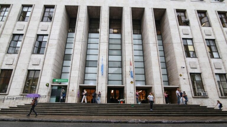 La Justicia ordenó al Iapos a cubrir un medicamento de 5 millones de pesos a una paciente con una enfermedad crónica