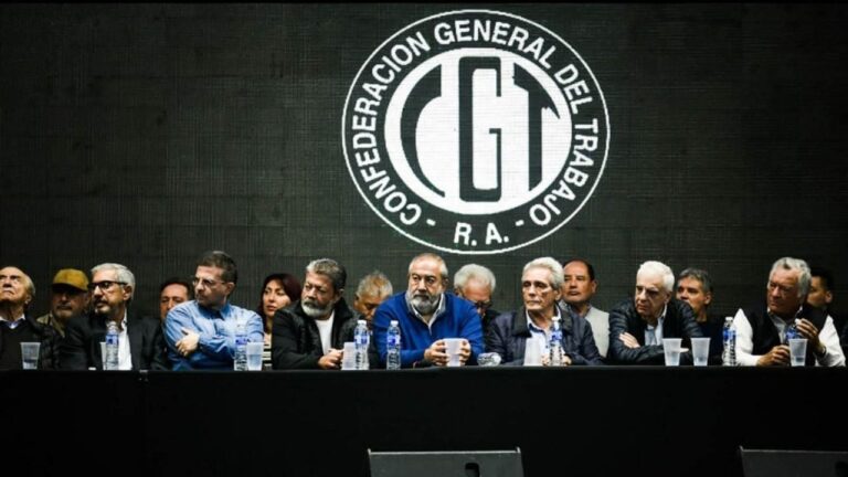 Las dos fechas que manejan los gremios docentes de la CGT para los paros nacionales