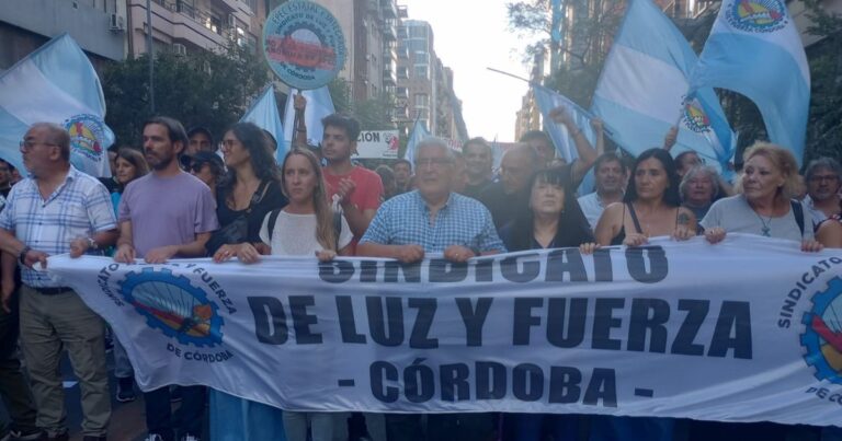 Córdoba. Marcha contra la privatización de EPEC