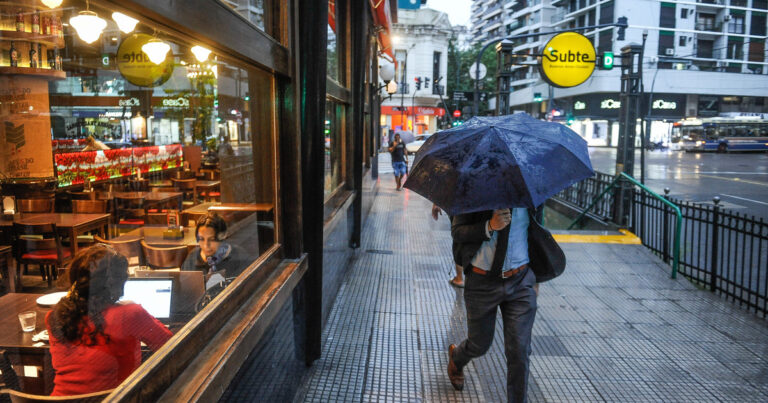Cómo estará el tiempo en Semana Santa, entre alertas por tormentas y una baja de temperatura