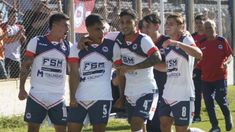 Primera C: Central Córdoba va por un nuevo triunfo para quedar como único líder en su zona