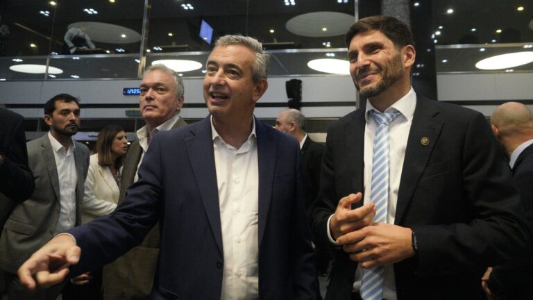 Javkin: «Rosario tiene que ser autónoma cuanto antes, tenemos que reformar la Constitución ya»