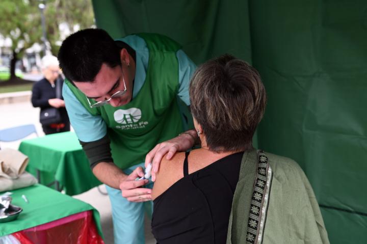 Conocé dónde te podés vacunar contra la gripe y la neumonía