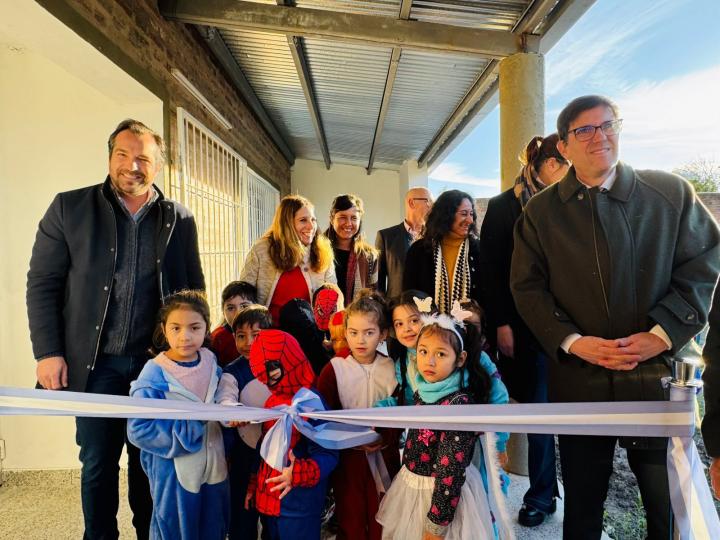 Provincia invirtió $ 186 millones en escuelas de Santo Tomé