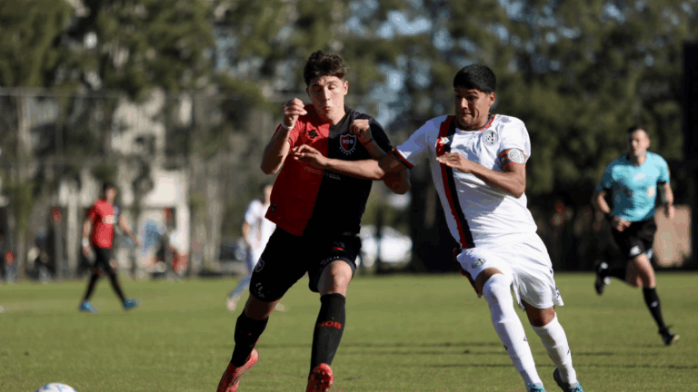 Newell’s: la reserva hizo méritos para ganar, pero perdió en los penales con San Lorenzo