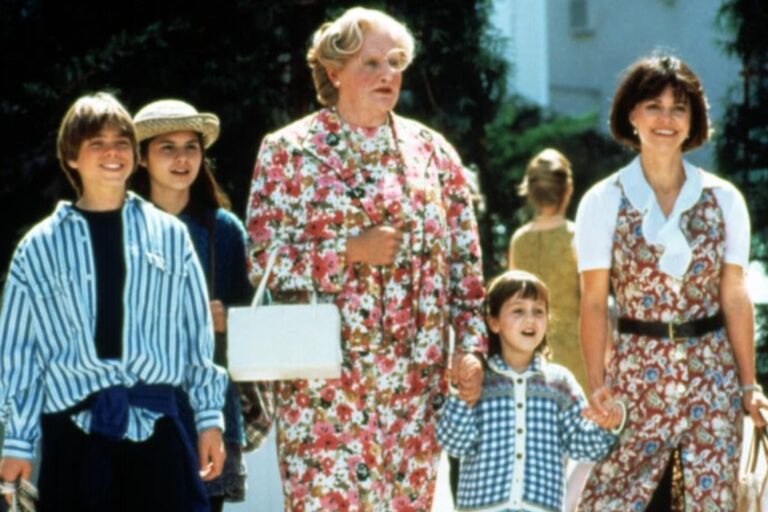 Así lucen hoy los actores que hicieron de hijos de Robin Williams en Papá por siempre
