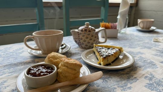 La Cumbre se prepara para un encuentro único entre el té, la pastelería y la tradición