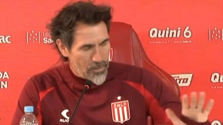 La sorpresiva respuesta de Eduardo Domínguez: «Es como preguntarle a Guardiola si va a seguir»