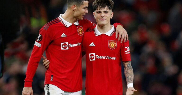 Garnacho eligió no volver a jugar con Cristiano y rechazó al Al Nassr