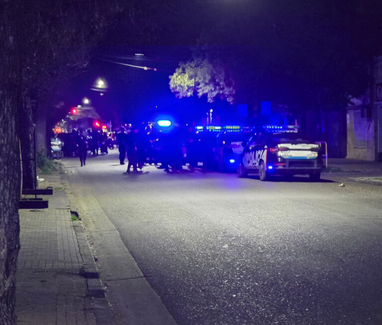 Asesinaron a un hombre y balearon a dos mujeres en Virasoro al 1900