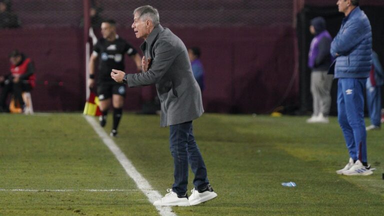 Qué dijo Ariel Holan sobre las lesiones y los supuestos beneficios a Central por tener a Ángel Di María