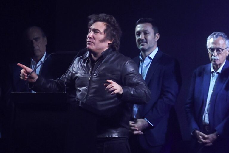 Encuesta: por primera vez aparece un fuerte antimileísmo que supera el 53 por ciento