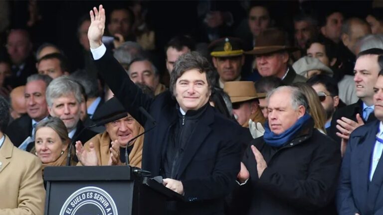 Así reaccionaron las patronales ruralistas a la baja de retenciones anunciada por Javier Milei