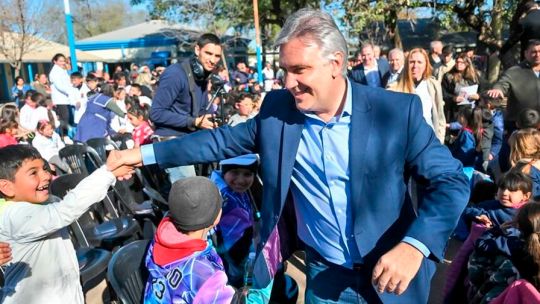 Ranking de gobernadores: Martín Llaryora sube al podio de los mandatarios mejor valorados en agosto