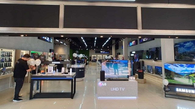 Reconocida cadena de electrodomésticos y tecnología cierra todas sus tiendas y solo venderá online