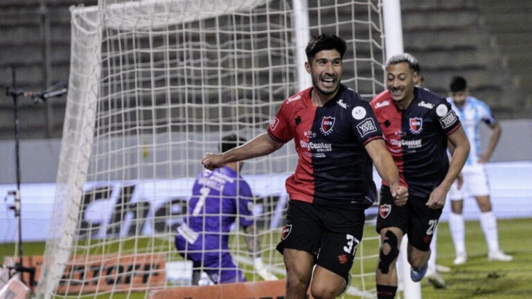 Newell’s fue puro corazón y goles para saltar a los cuartos de final de la Copa Argentina