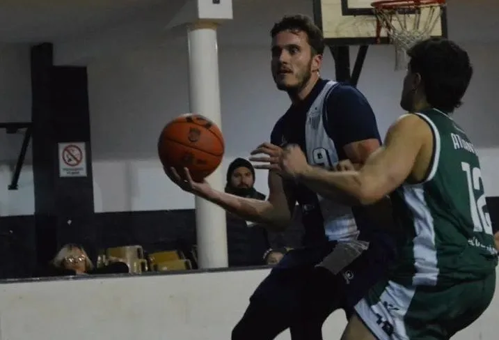 Fisherton le ganó a El Tala y busca salir del fondo en la Superliga del básquet rosarino