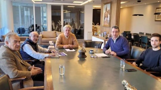 Con la IA y la telemedicina, la Sociedad Rural y OSPRERA buscan extender acceso a la atención médica