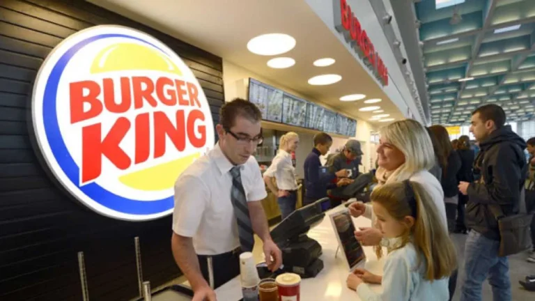 En medio de la crisis económica, la cadena de comidas rápidas Burger King anunció que está a la venta en Argentina