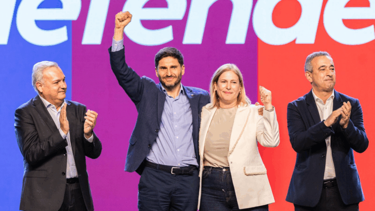 En Rosario, Provincias Unidas no se salió del libreto y fustigó a Milei y al kirchnerismo