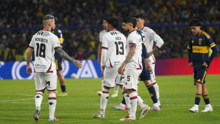 Newell’s fue un alma en pena, jugó tan mal como de costumbre y sufrió una goleada vergonzosa