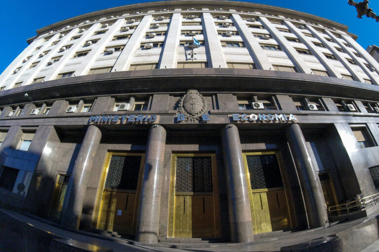 Proyecciones económicas hasta fines de año