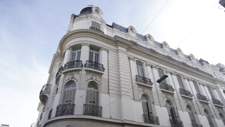 Patrimonio: la ex-Gath & Chaves, el viejo Banco de Boston y el Palacio Remonda Monserrat sumarán protección