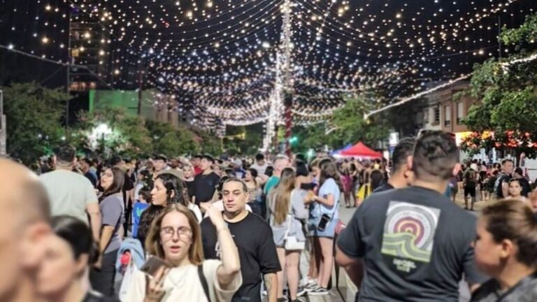 Las ventas navideñas crecieron 1,3% en los comercios minoristas