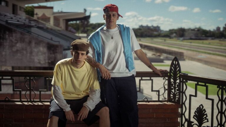 Los rosarinos Nasir Catriel y Fasciolo celebran la argentinidad en su nuevo disco