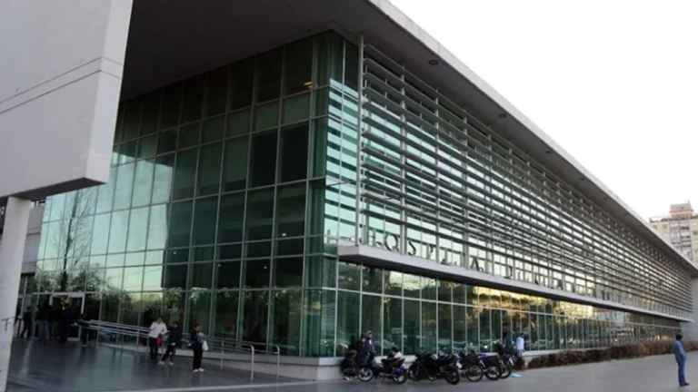 Ataque en Navidad: prendieron fuego a un joven en situación de calle y acusan a dos menores de 13 años