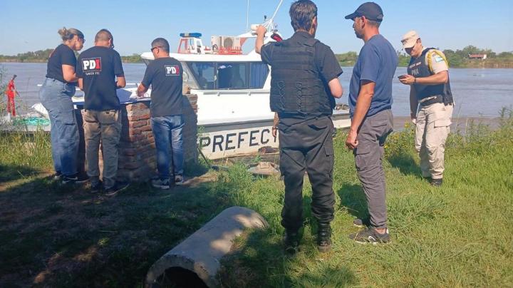 Hallan una lancha a la deriva con dos hombres muertos