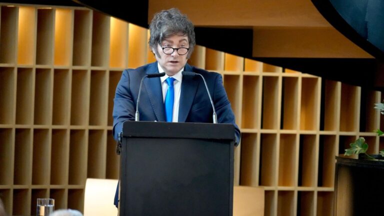 Medios británicos destacaron a Javier Milei entre los líderes más influyentes en 2025