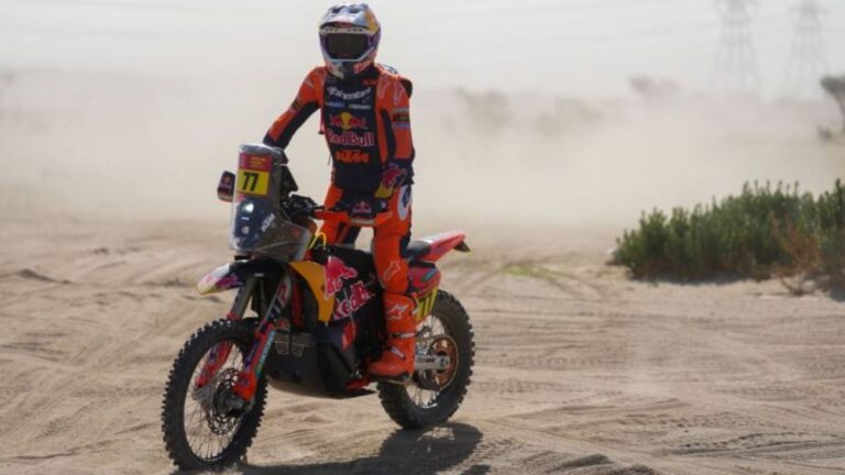 El Dakar empezó a acelerar en Arabia Saudita con un triunfo argentino en el prólogo