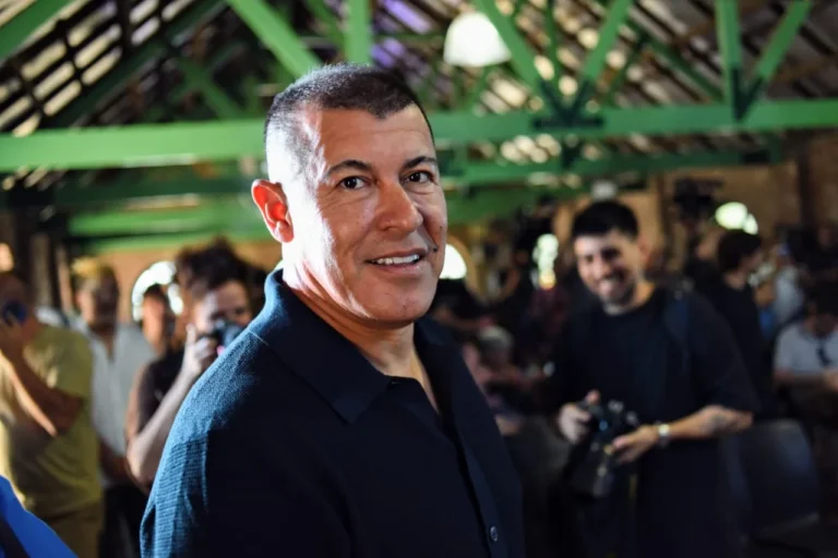 Panorama auriazul: los refuerzos para Jorge Almirón vienen marchando y la canallada se ilusiona