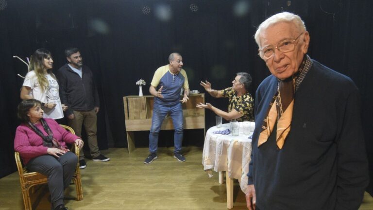 Murió Omar Tiberti, destacado actor y referente de la escena rosarina