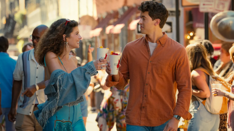 La comedia romántica que conquistó Netflix y reavivó el género