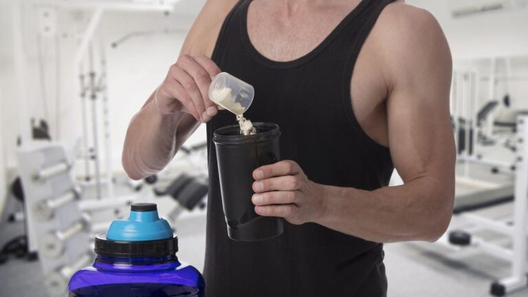 Creatina, el suplemento que dejó de ser solo para deportistas y gana terreno en la menopausia