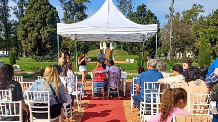 El 14 de febrero ?Casate con tu Ciudad como Testigo?