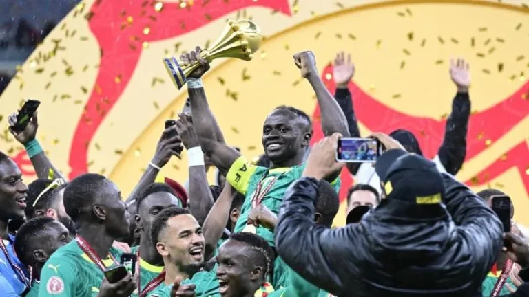 Copa Africana de Naciones: Senegal campeón en una final escándalosa