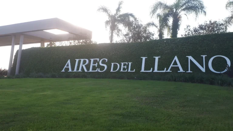 Inseguridad en country santafesino: ladrón encapuchado dispara tras robar dos casas