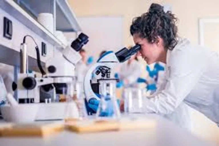 Día de la Mujer y la Niña en la Ciencia: buscan construir un futuro inclusivo
