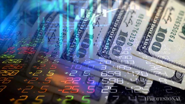 El dólar mayorista anotó la mayor suba diaria desde noviembre y se acercó a los $1.400