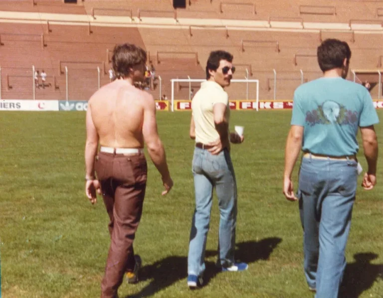 El desembarco de Queen en la Argentina, en 1981: el libro que revela la trastienda de una gira histórica que marcó aquellos años