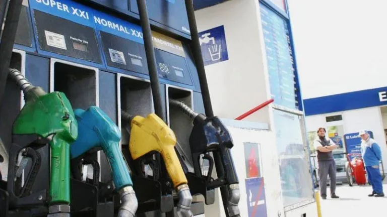 Los combustibles ya aumentaron casi un 9% desde el inicio del ataque de EE.UU. e Israel a Irán