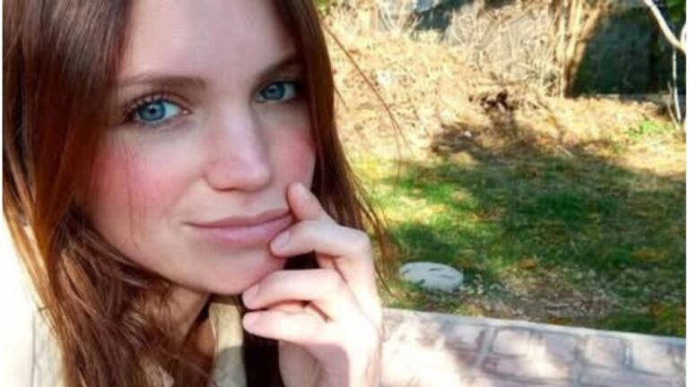 Fotografía de María Laura Lafuente, mujer de 33 años buscada en Coronda, Santa Fe.