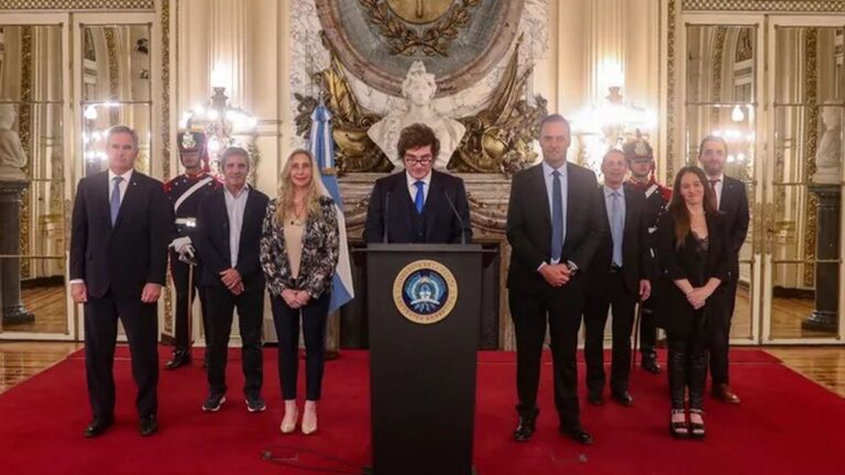Presidente Javier Milei durante un acto oficial.