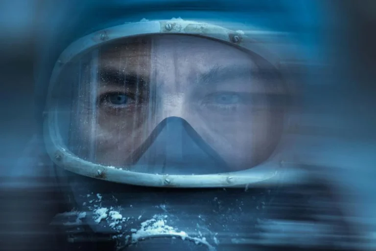 Ricardo Darín como Juan Salvo en una escena de la serie 'El Eternauta' de Netflix.